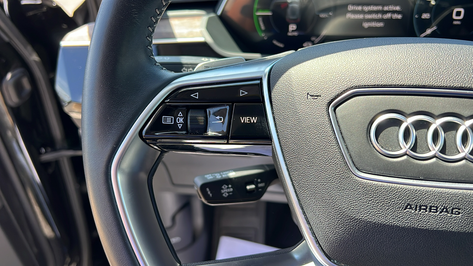2019 Audi e-tron Prestige 21