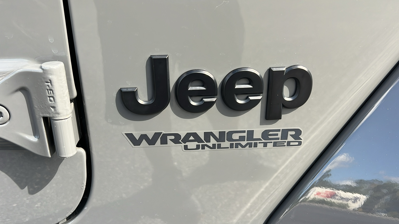 2020 Jeep Wrangler Unlimited Sahara 10