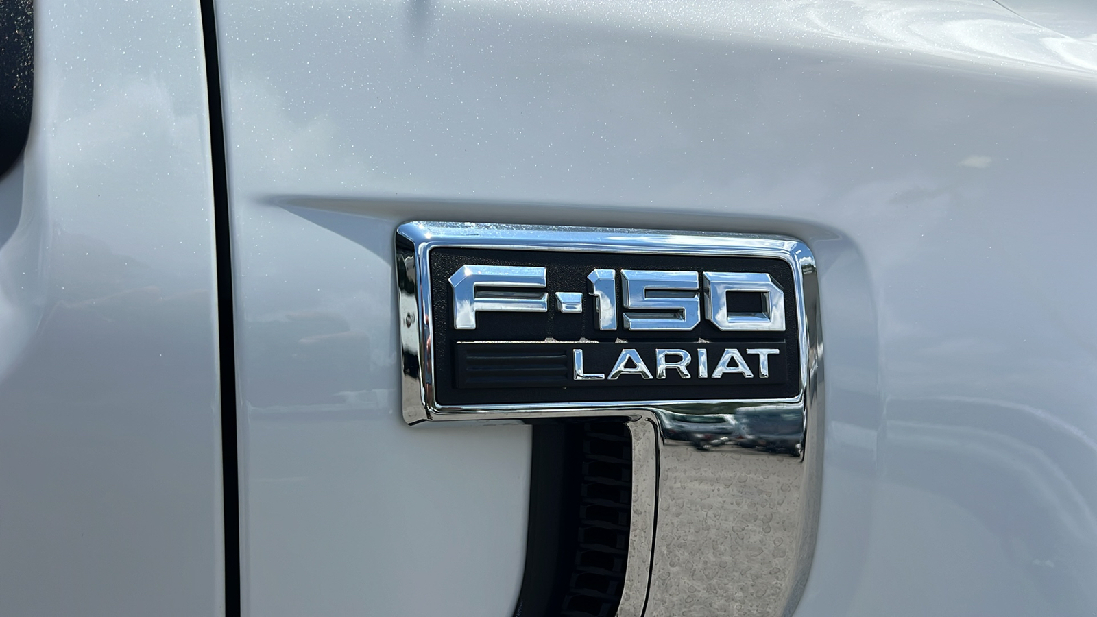 2021 Ford F-150 Lariat 13