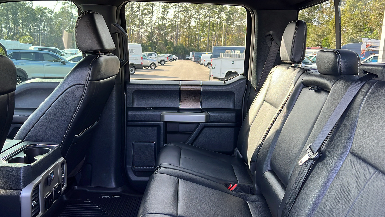 2022 FORD F-250  27