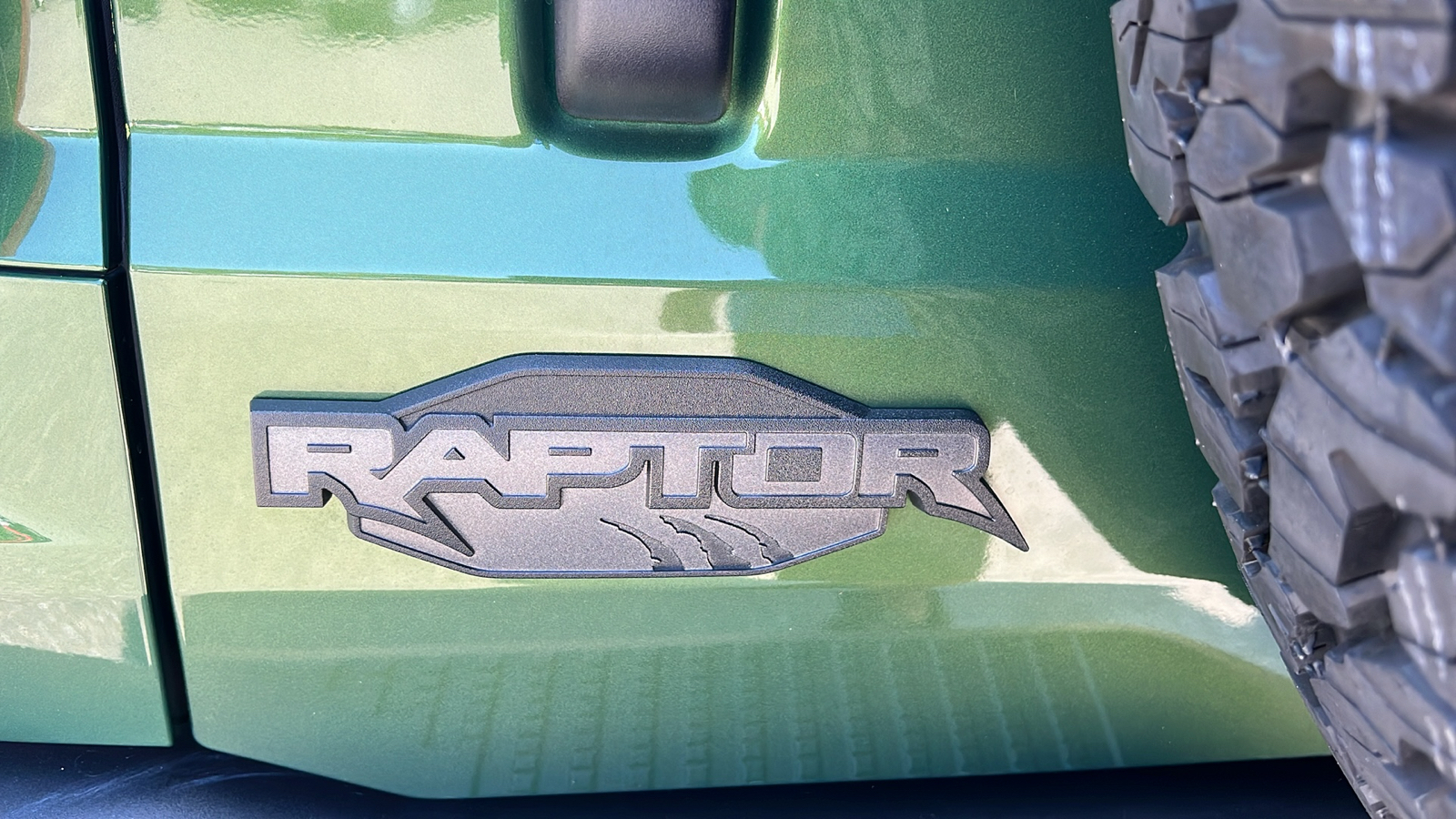 2022 Ford Bronco Raptor 8