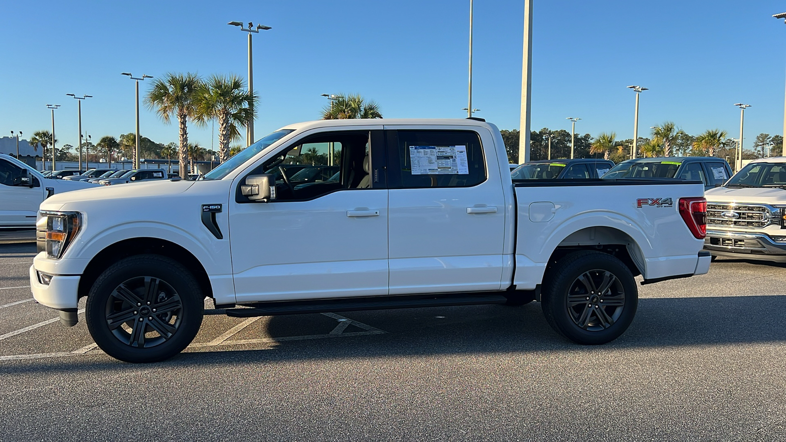 2023 FORD F-150  4