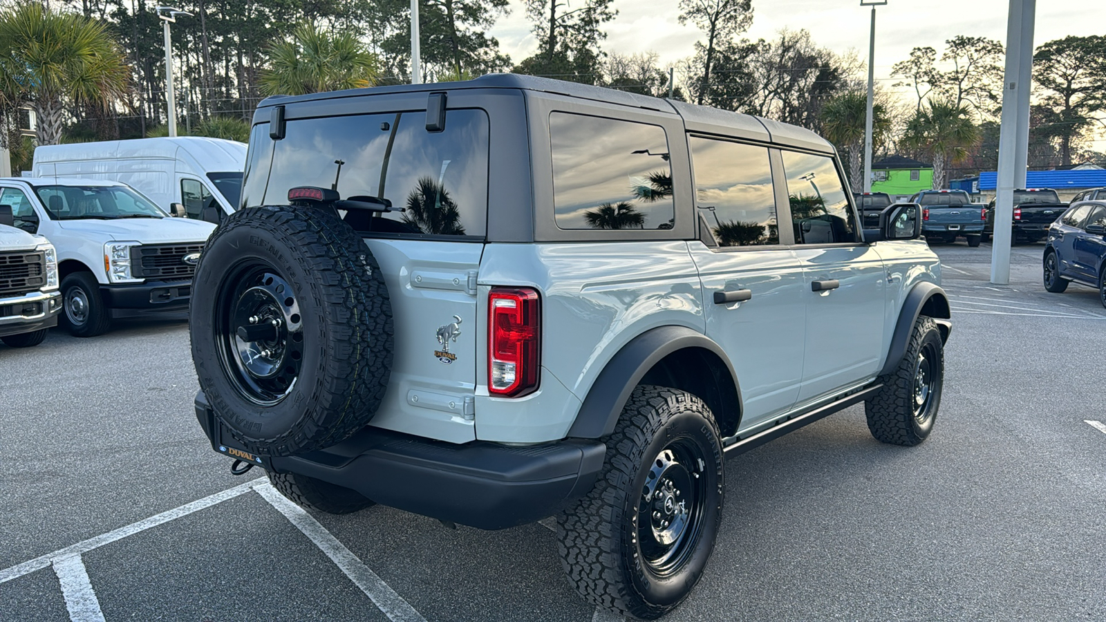 2023 Ford Bronco  28