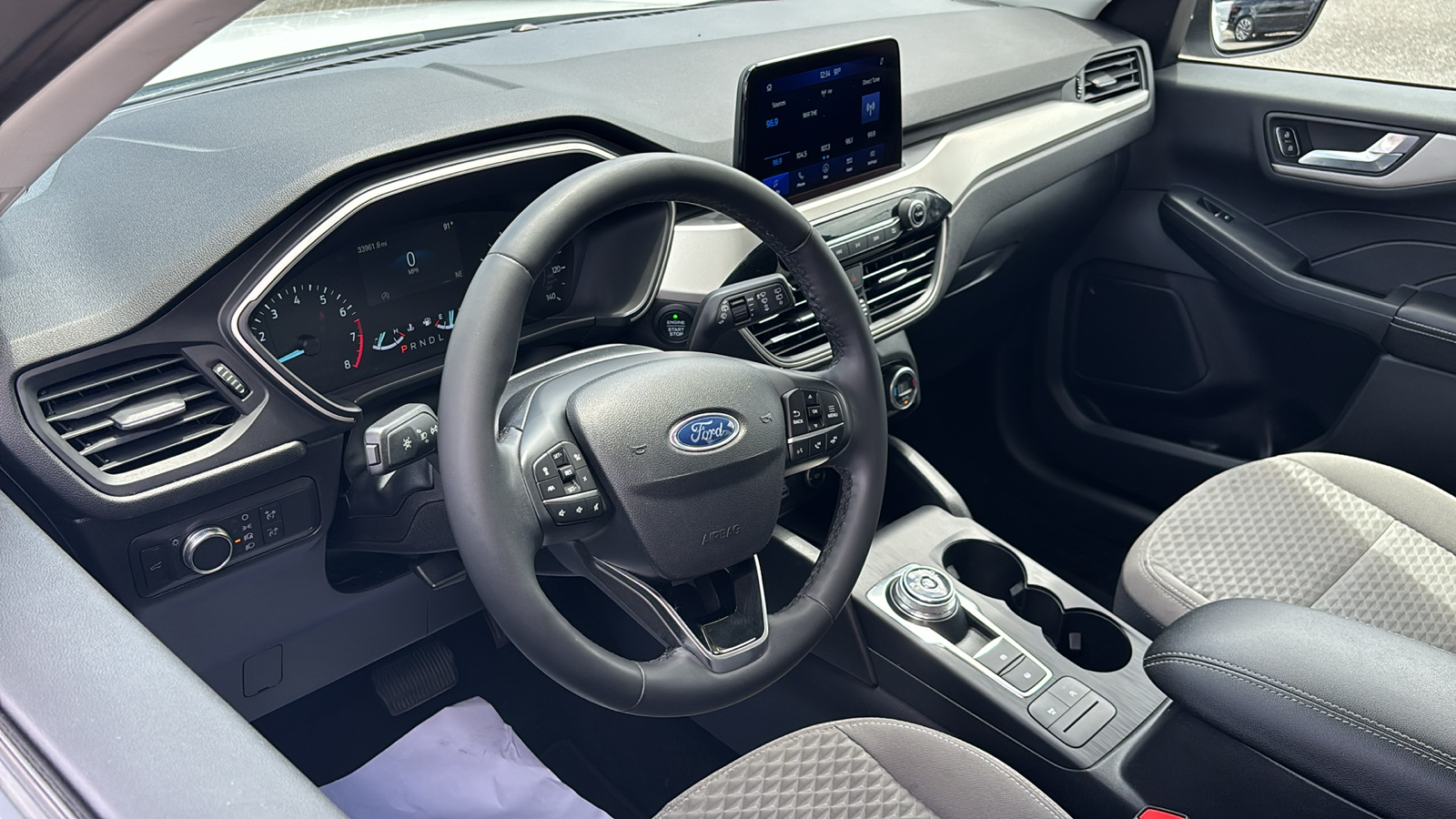 2021 Ford Escape SE 8