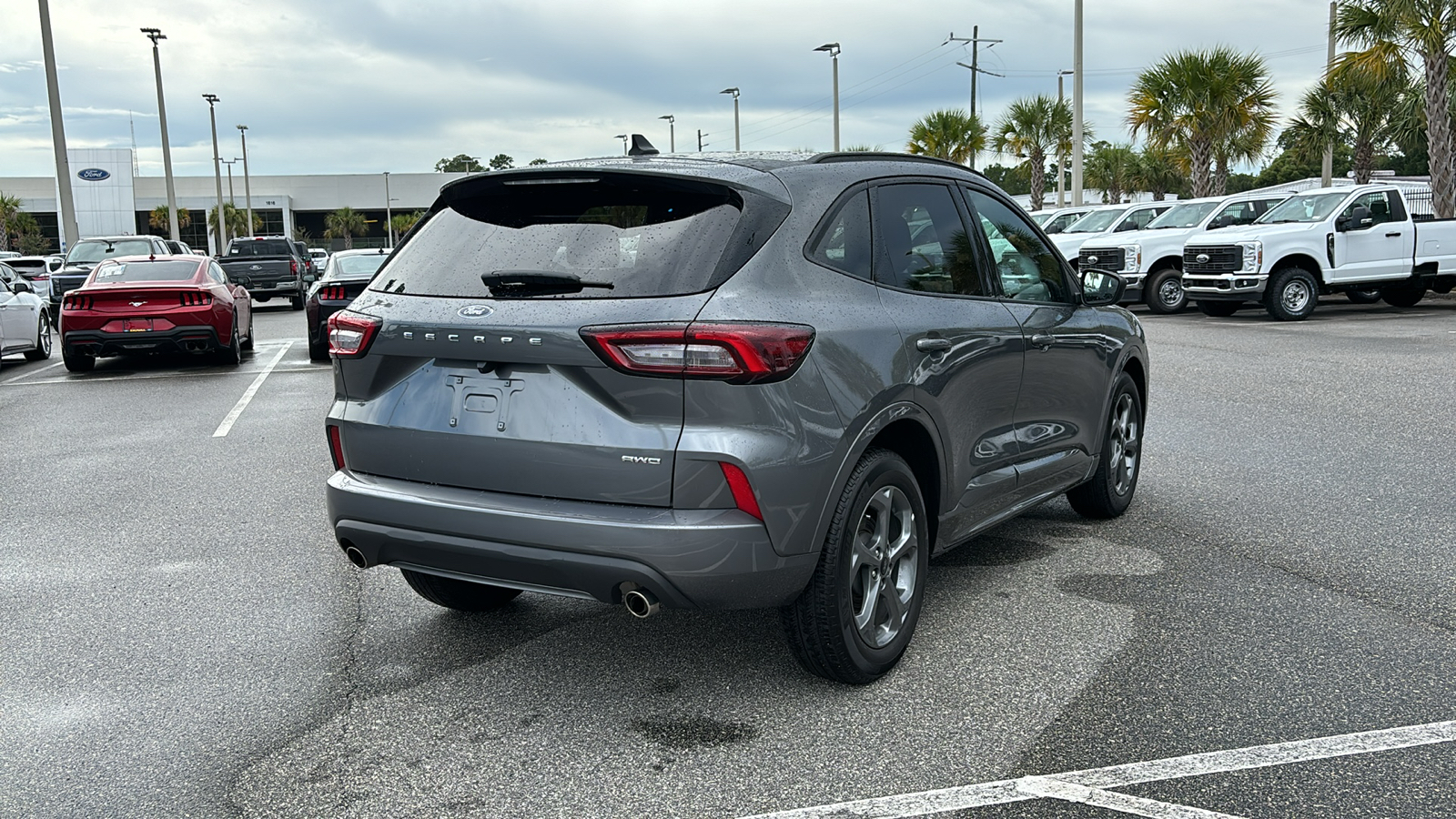 2023 Ford Escape ST-Line 35