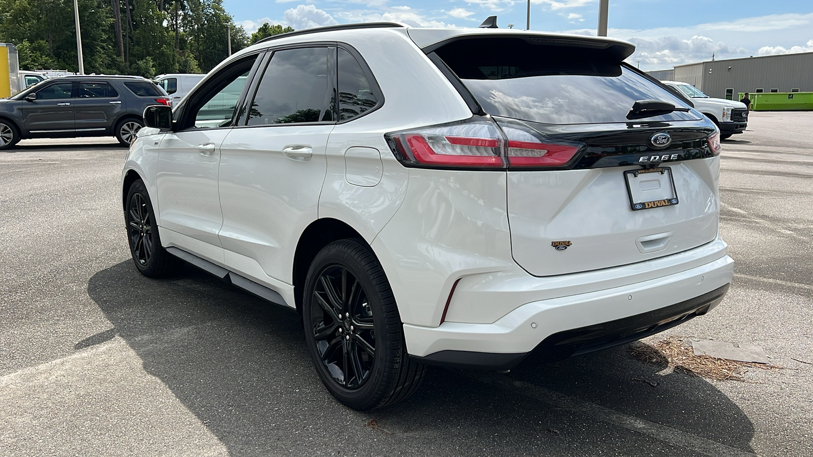 2024 Ford Edge  4