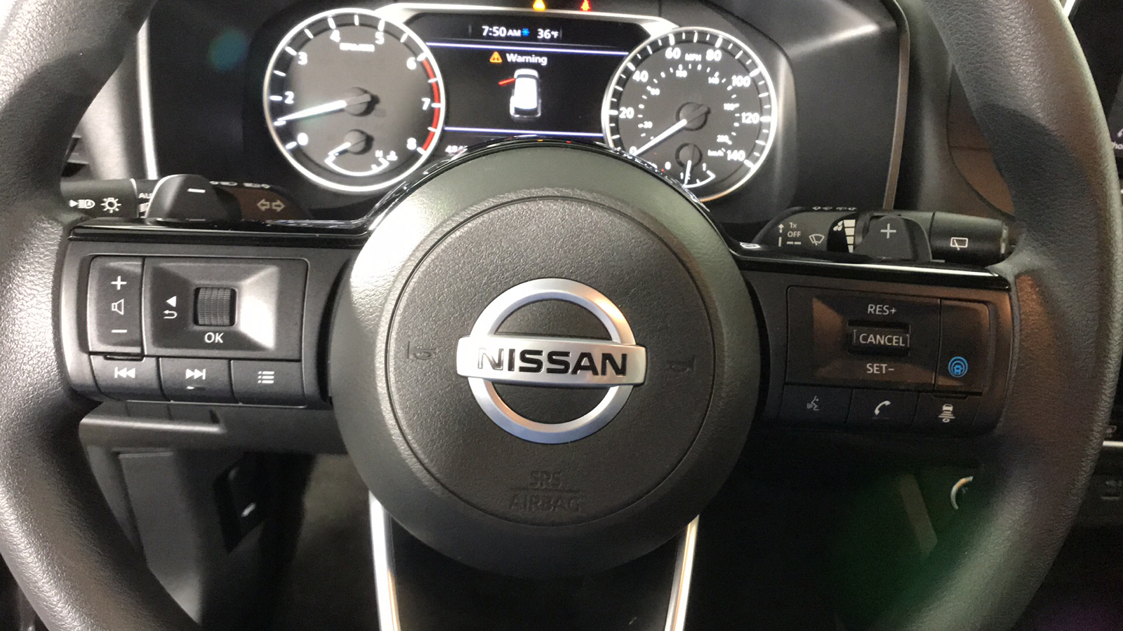 2021 Nissan Rogue SV 13