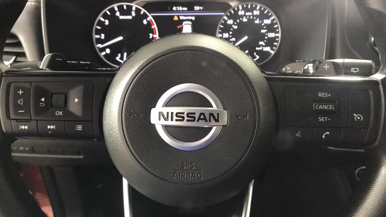 2021 Nissan Rogue S 14