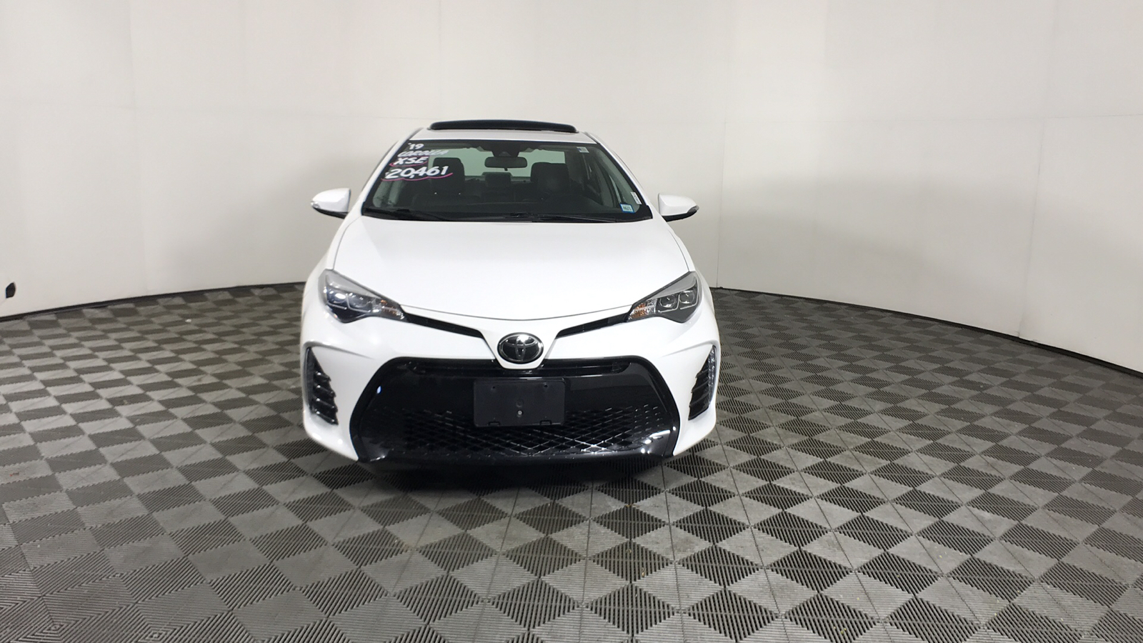 2019 Toyota Corolla XSE 26