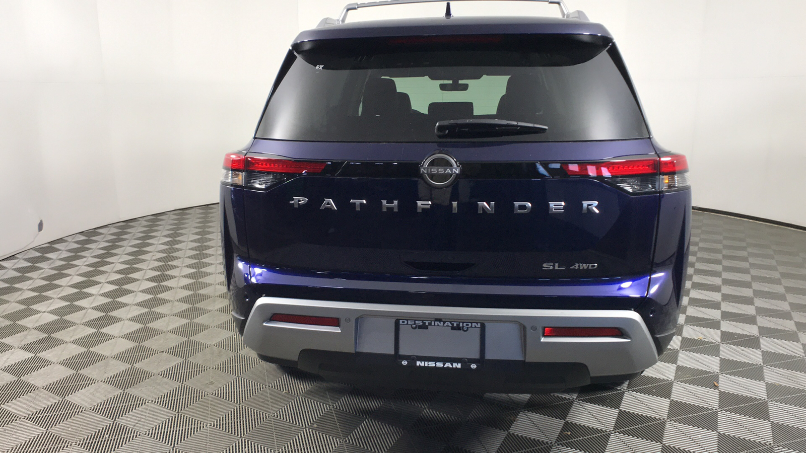 2024 Nissan Pathfinder SL 30