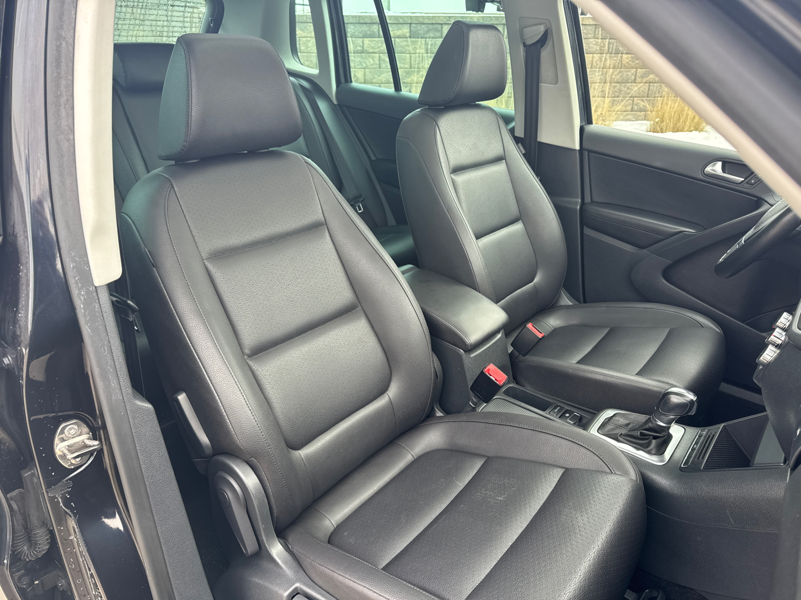 2011 Volkswagen Tiguan SE 4Motion wSunroof & Navi 14