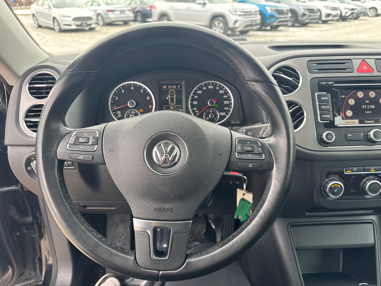 2011 Volkswagen Tiguan SE 4Motion wSunroof & Navi 15