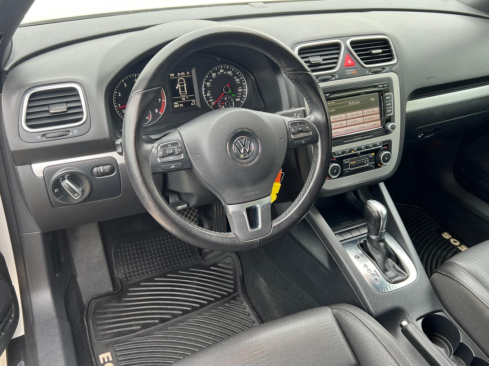 2012 Volkswagen Eos Komfort 2