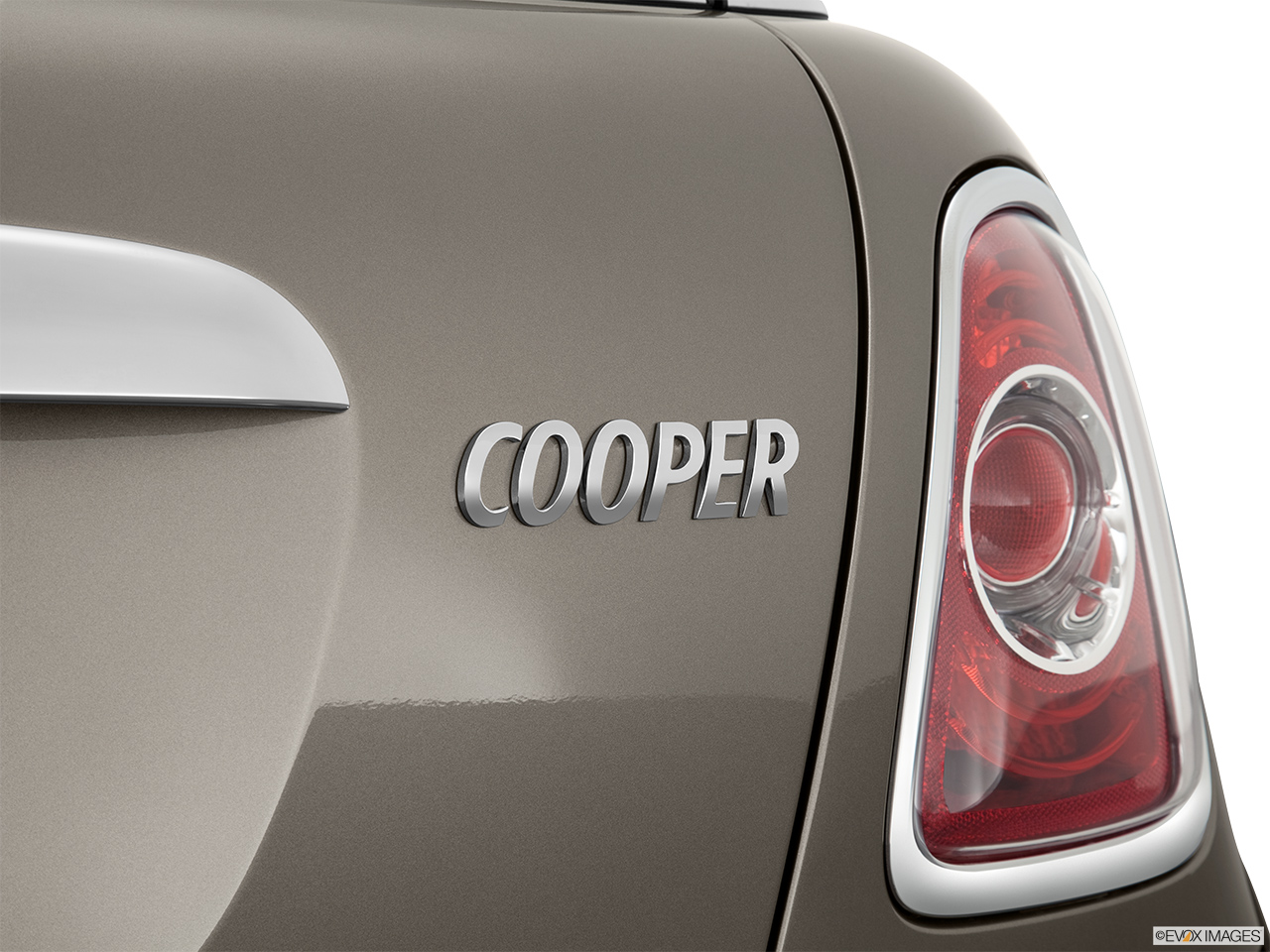 2013 MINI Cooper  8