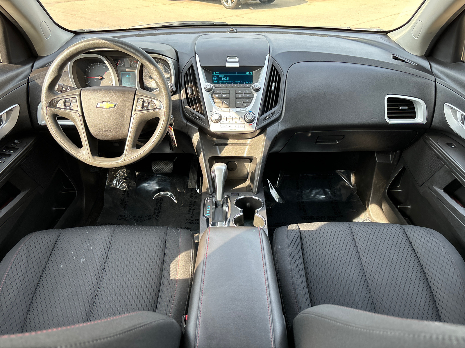2015 Chevrolet Equinox LS 10