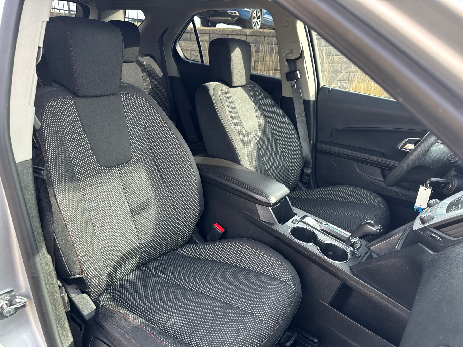 2016 Chevrolet Equinox LT 14