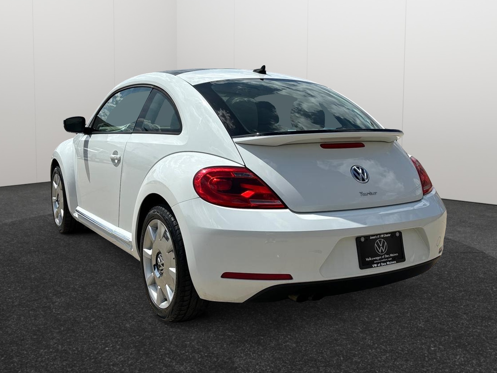 2016 Volkswagen Beetle 1.8T SEL 4