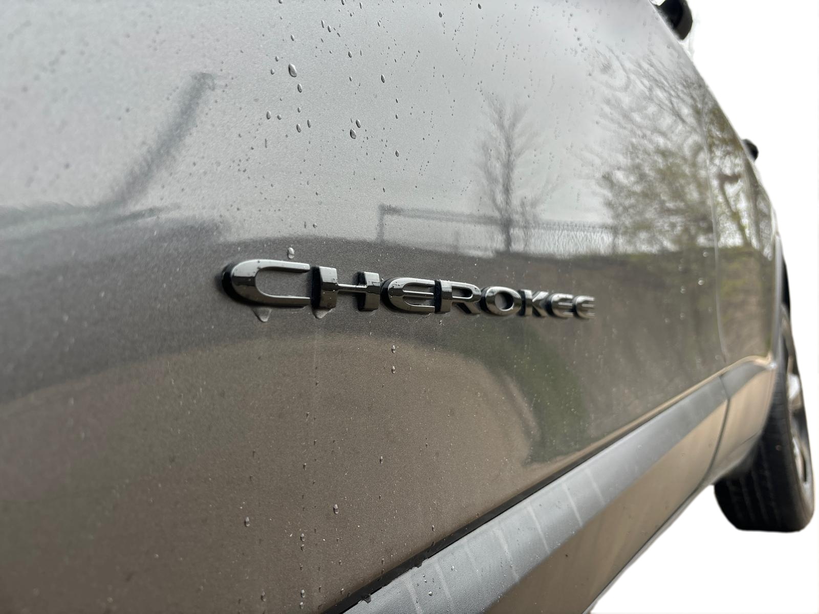 2017 Jeep Cherokee Altitude 7
