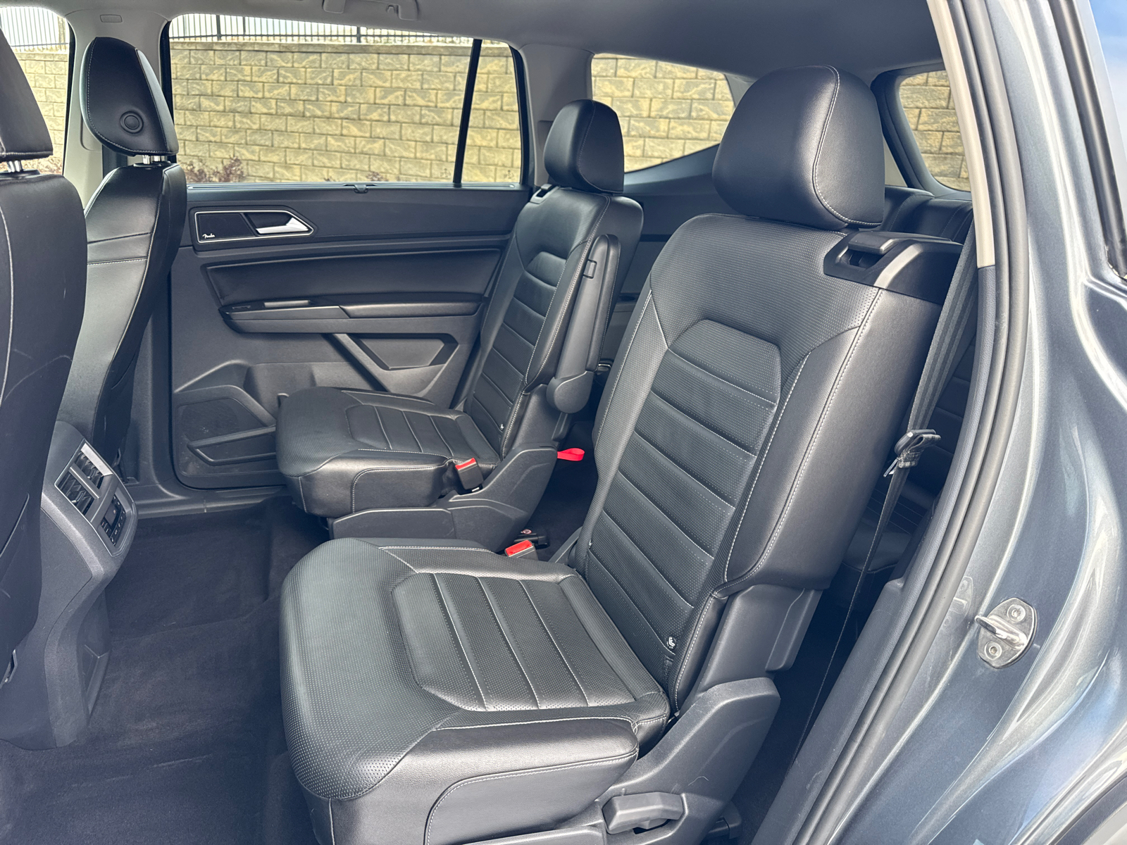 2018 Volkswagen Atlas 3.6L V6 SEL Premium 12