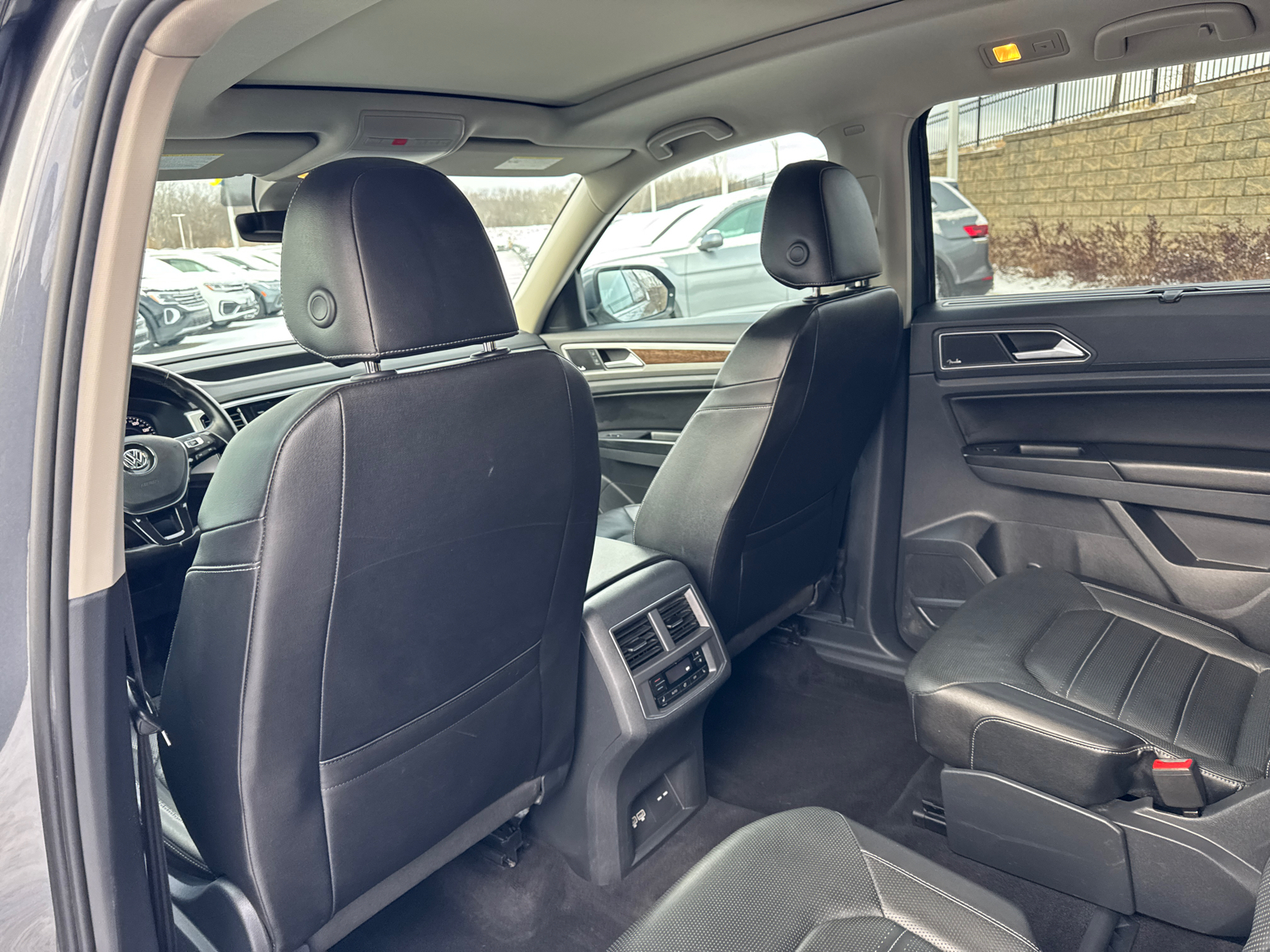 2018 Volkswagen Atlas 3.6L V6 SEL Premium 13