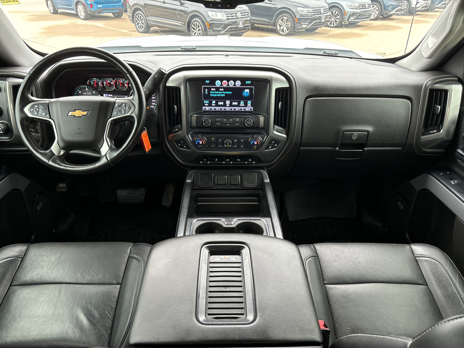 2018 Chevrolet Silverado 1500 LTZ 4WD Crew Cab 143.5 10