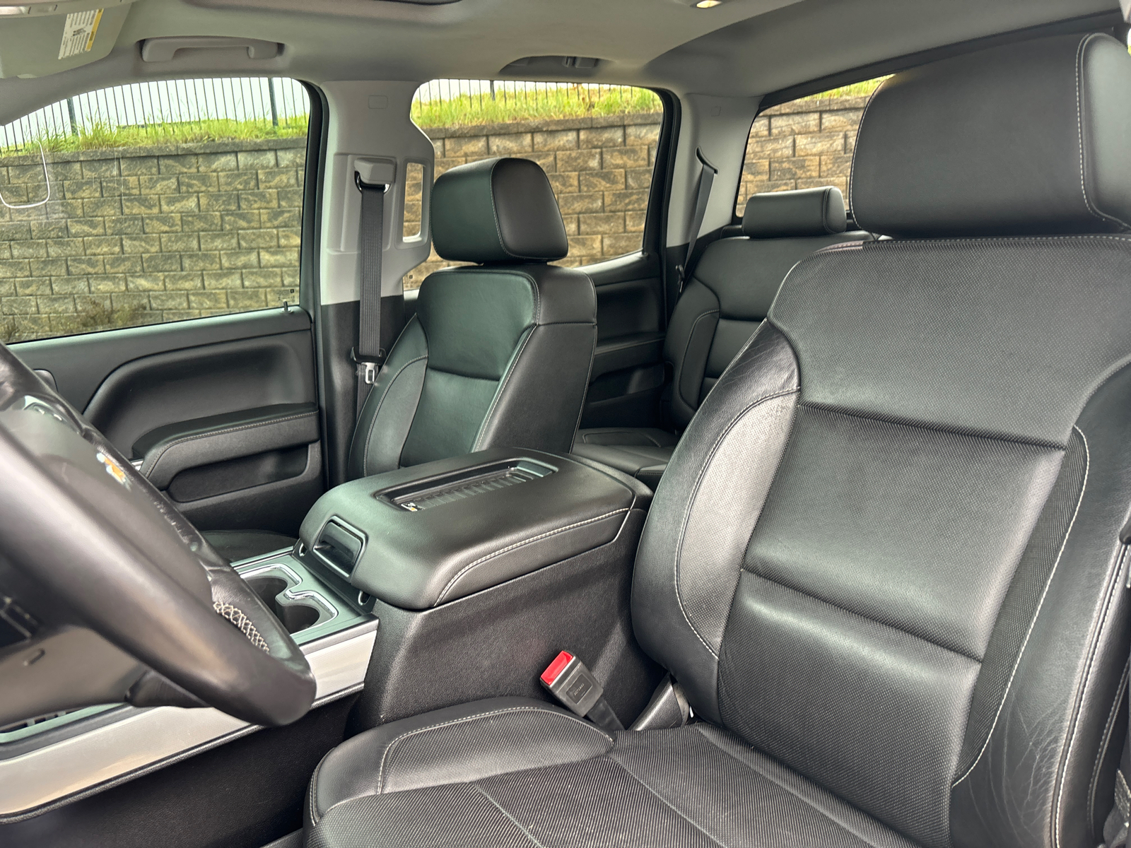 2018 Chevrolet Silverado 1500 LTZ 4WD Crew Cab 143.5 11