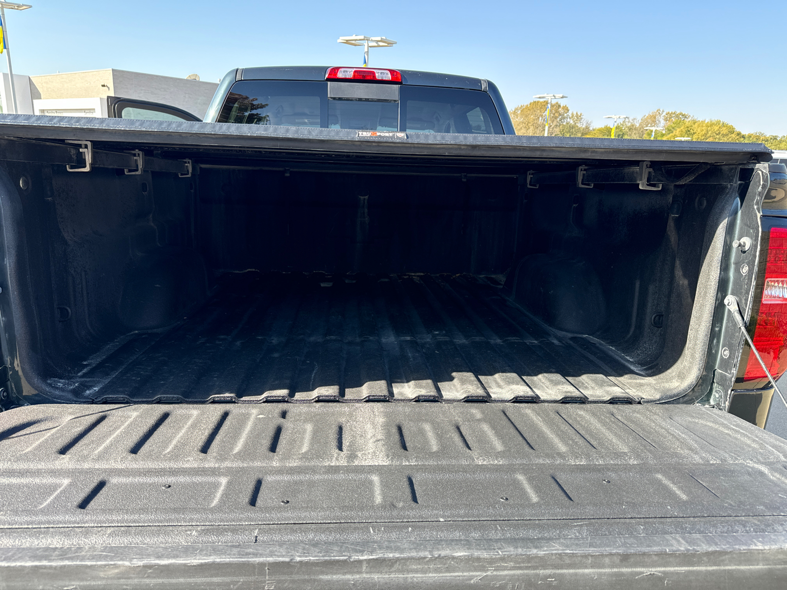 2018 Chevrolet Silverado 1500 LTZ 4WD Crew Cab 143.5 19