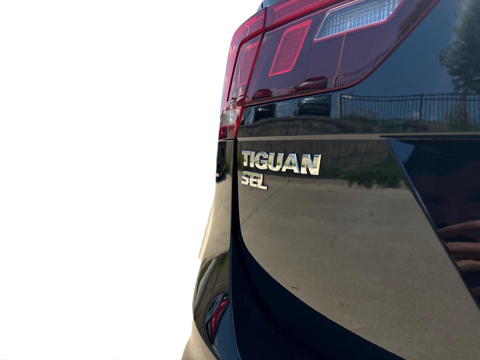 2018 Volkswagen Tiguan SEL 7