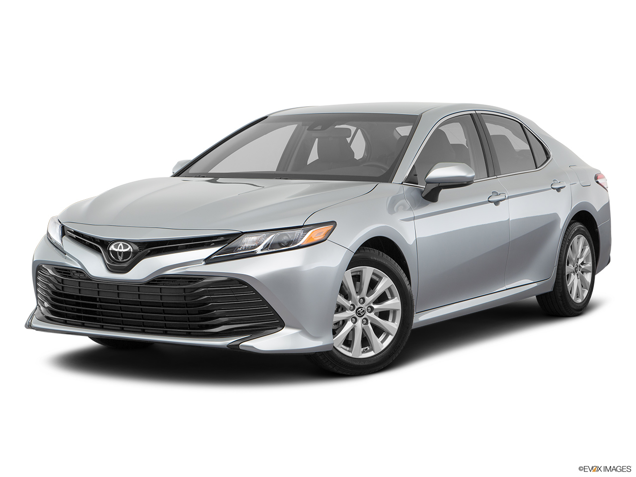 2018 Toyota Camry LE 2