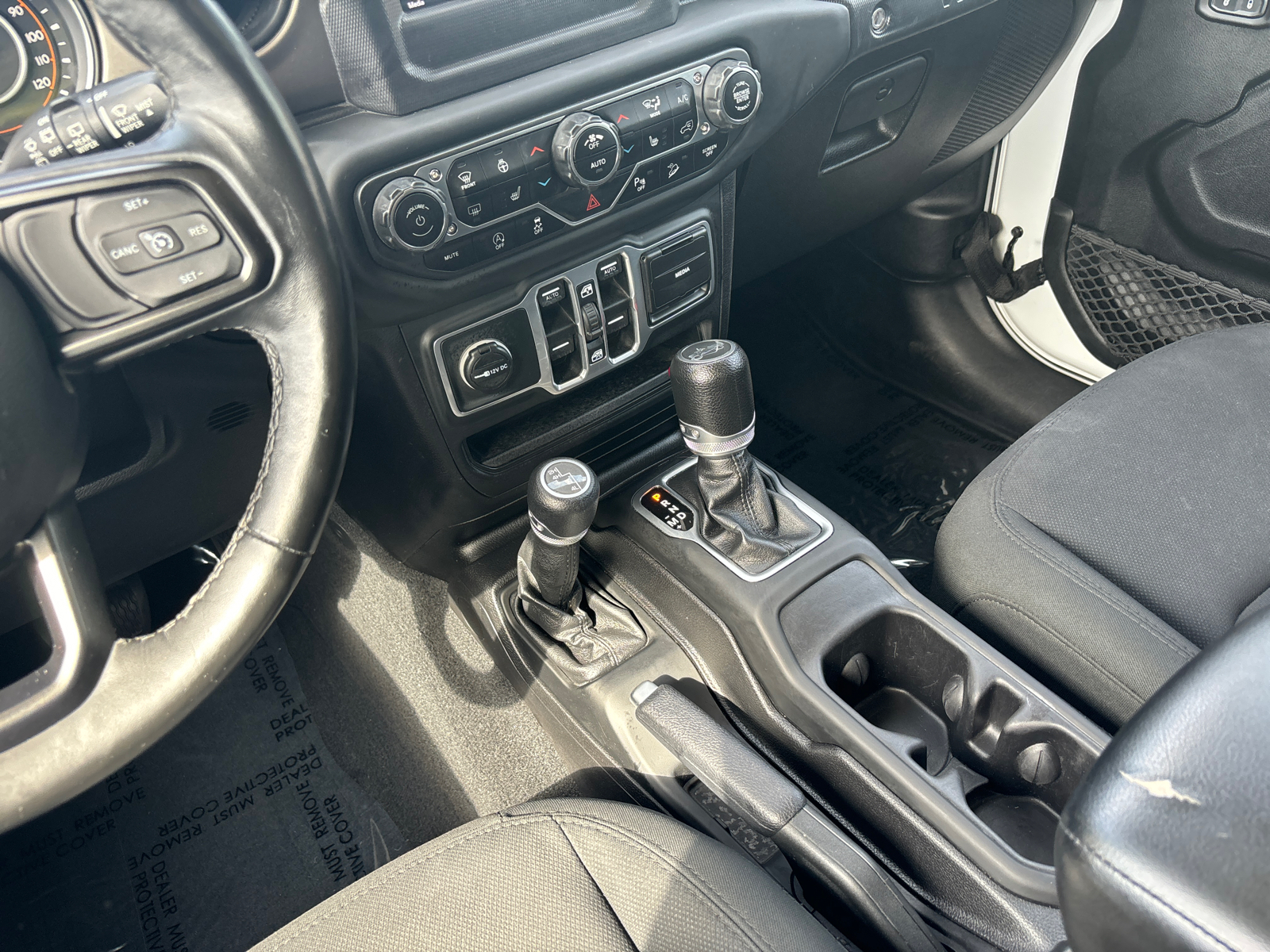 2018 Jeep Wrangler Unlimited Sport S 17