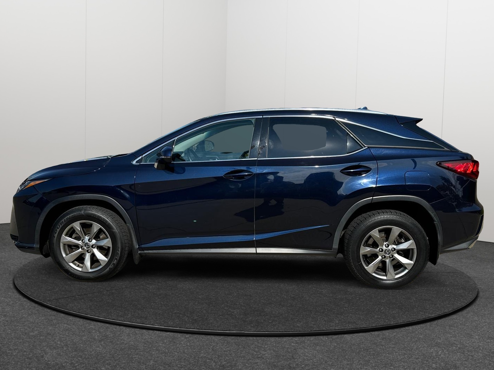 2019 Lexus RX  3