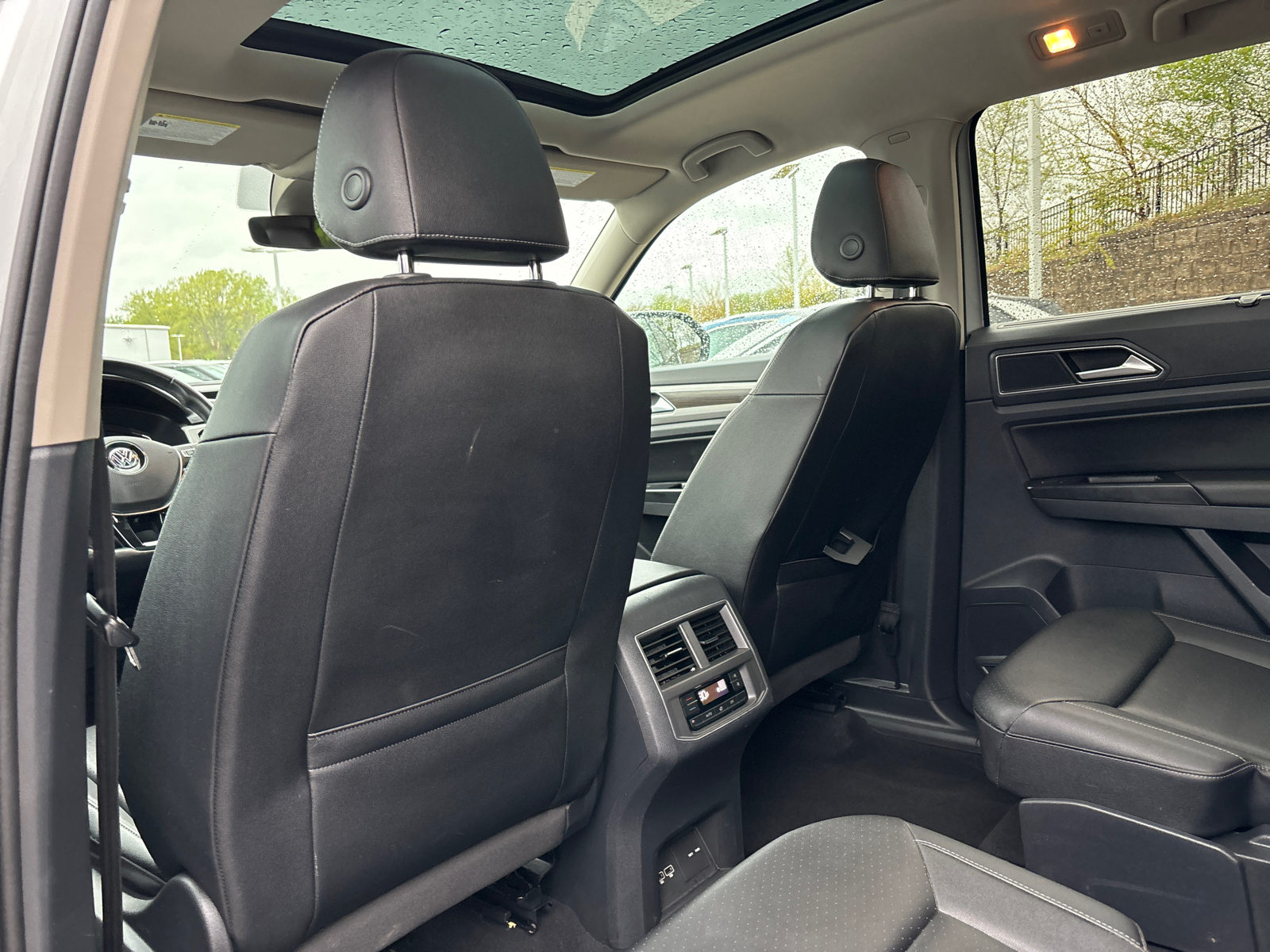 2019 Volkswagen Atlas 3.6L V6 SEL 12