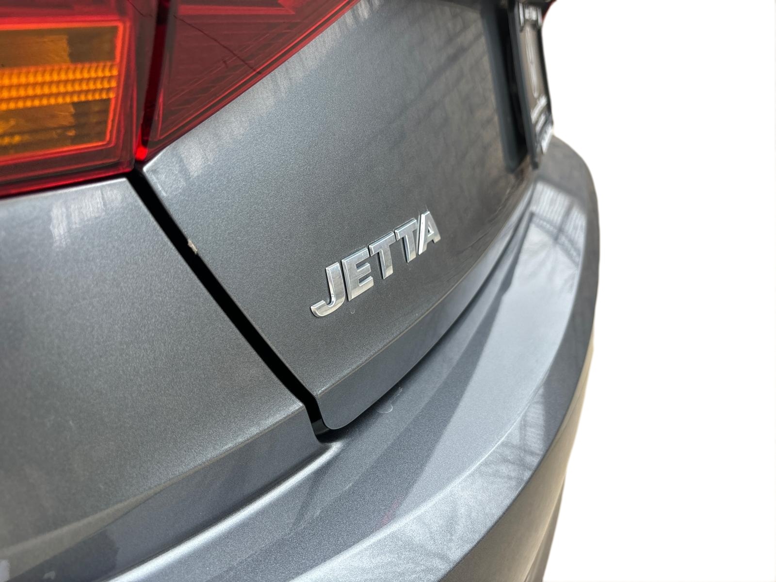 2019 Volkswagen Jetta SE 7