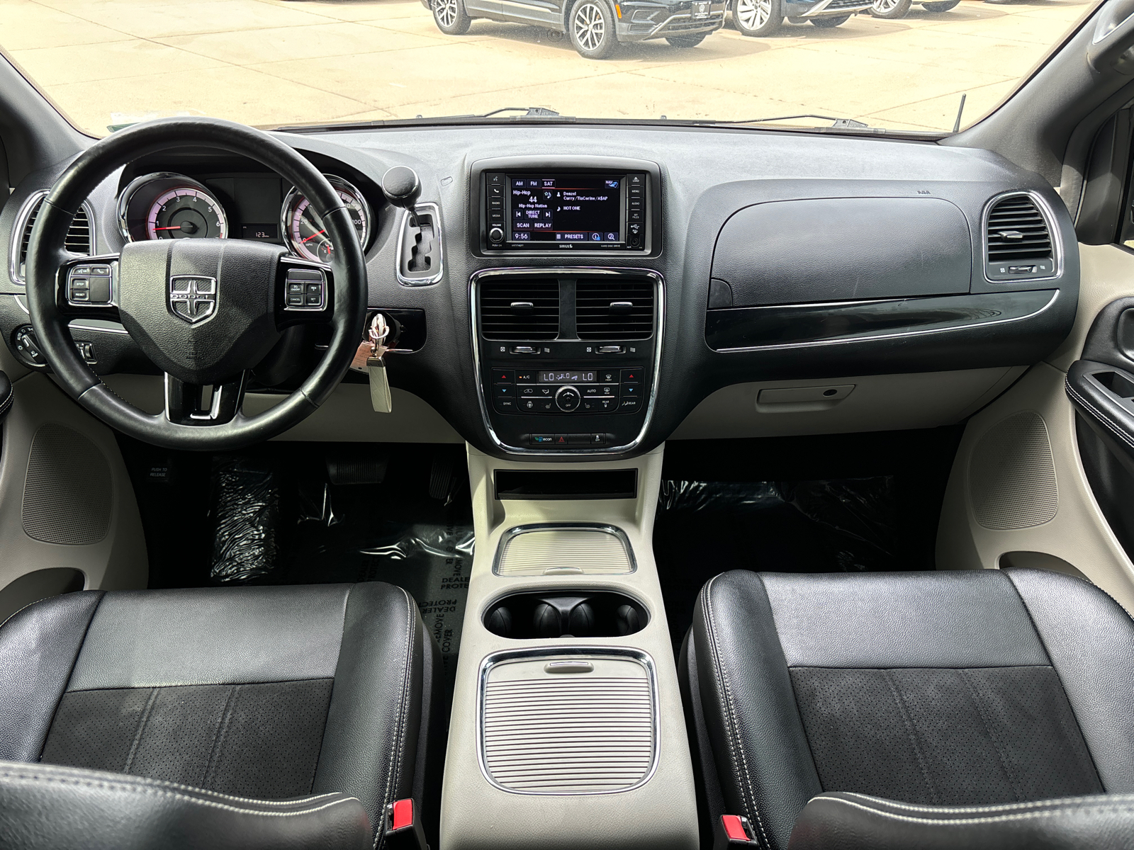 2019 Dodge Grand Caravan SXT 10