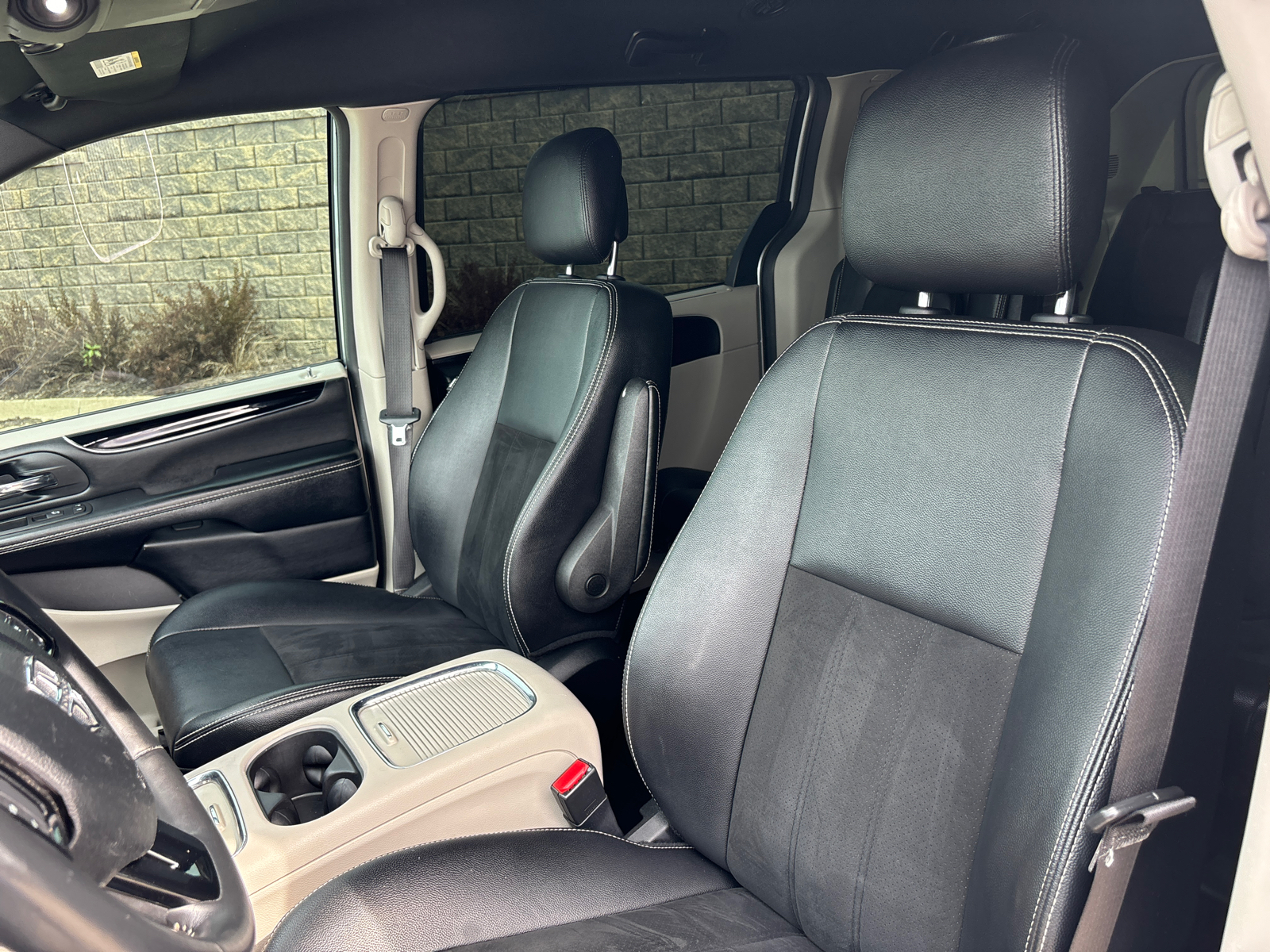 2019 Dodge Grand Caravan SXT 11