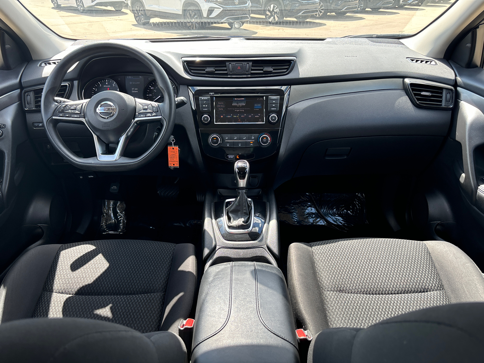 2019 Nissan Rogue Sport S 10