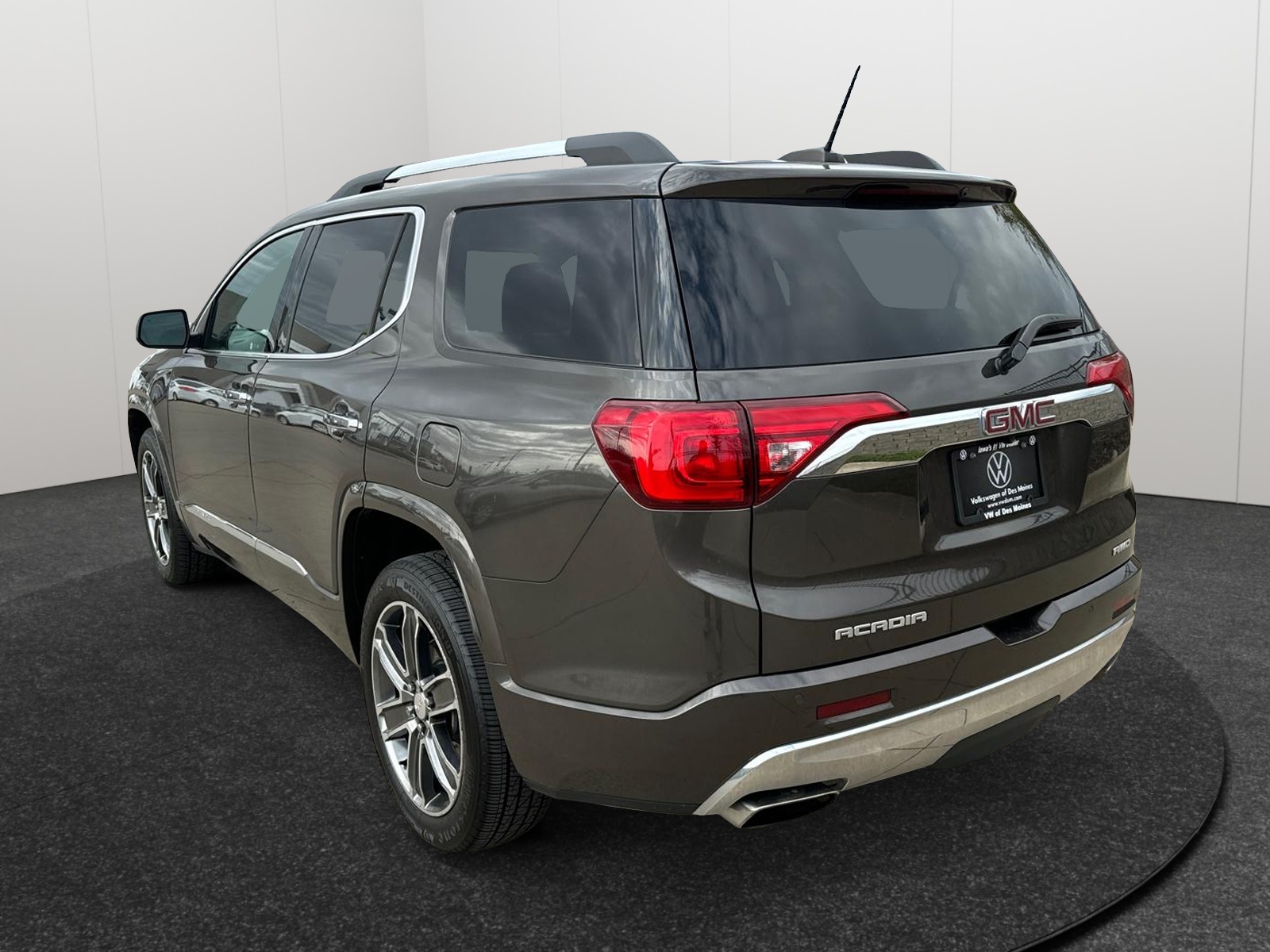 2019 GMC Acadia Denali 4