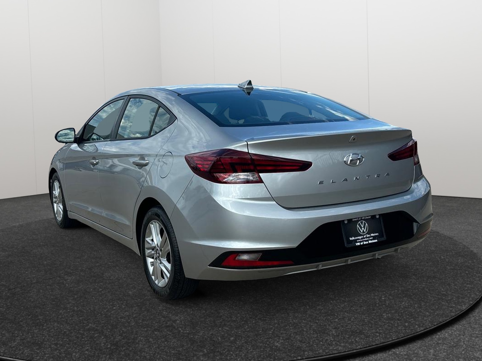 2020 Hyundai Elantra SEL 4