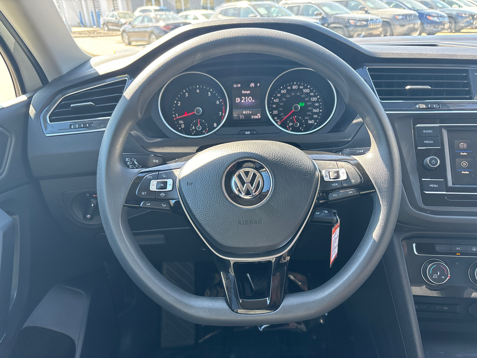 2020 Volkswagen Tiguan S 15