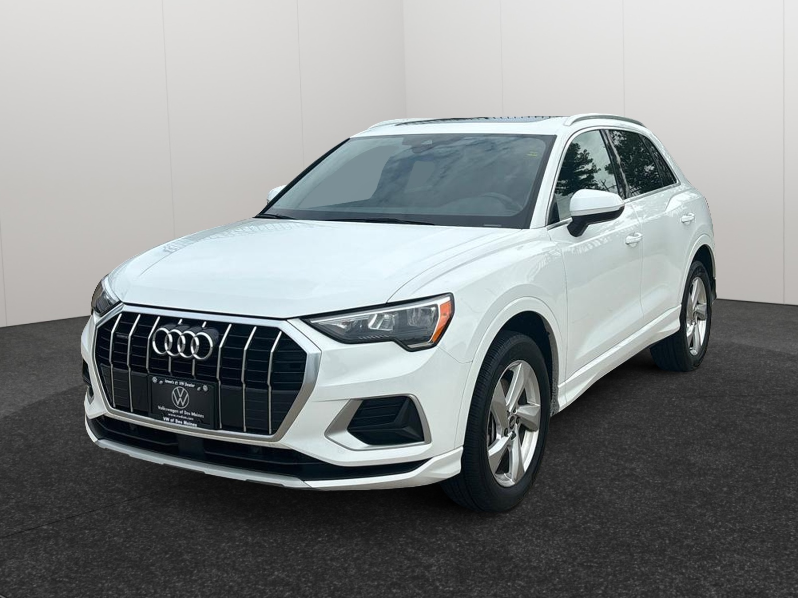 2021 Audi Q3 Premium 1