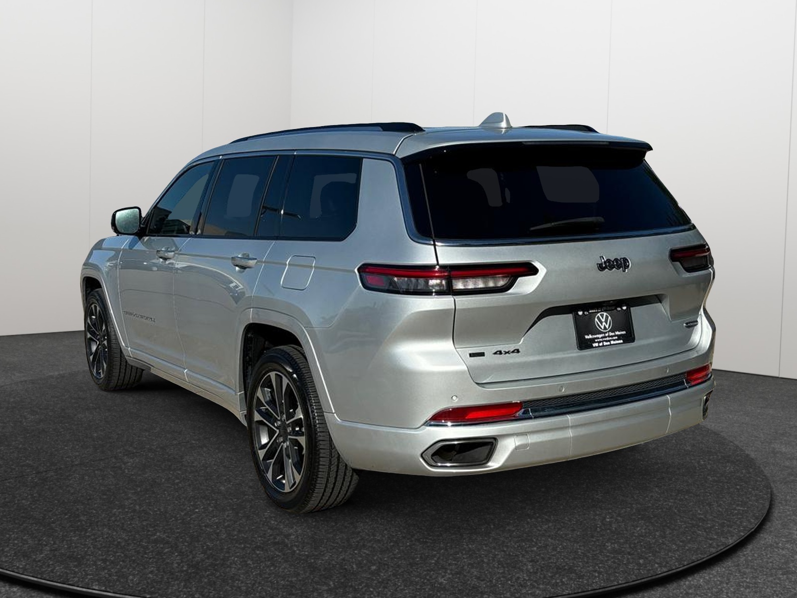 2021 Jeep Grand Cherokee L Overland 4