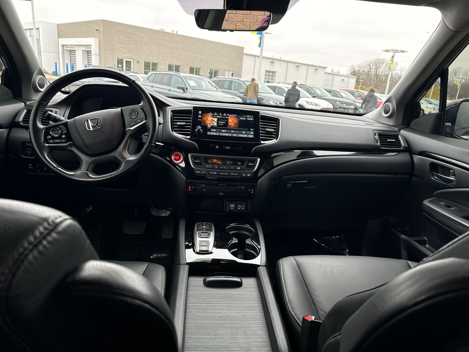 2021 Honda Pilot Touring 8-Passenger 10