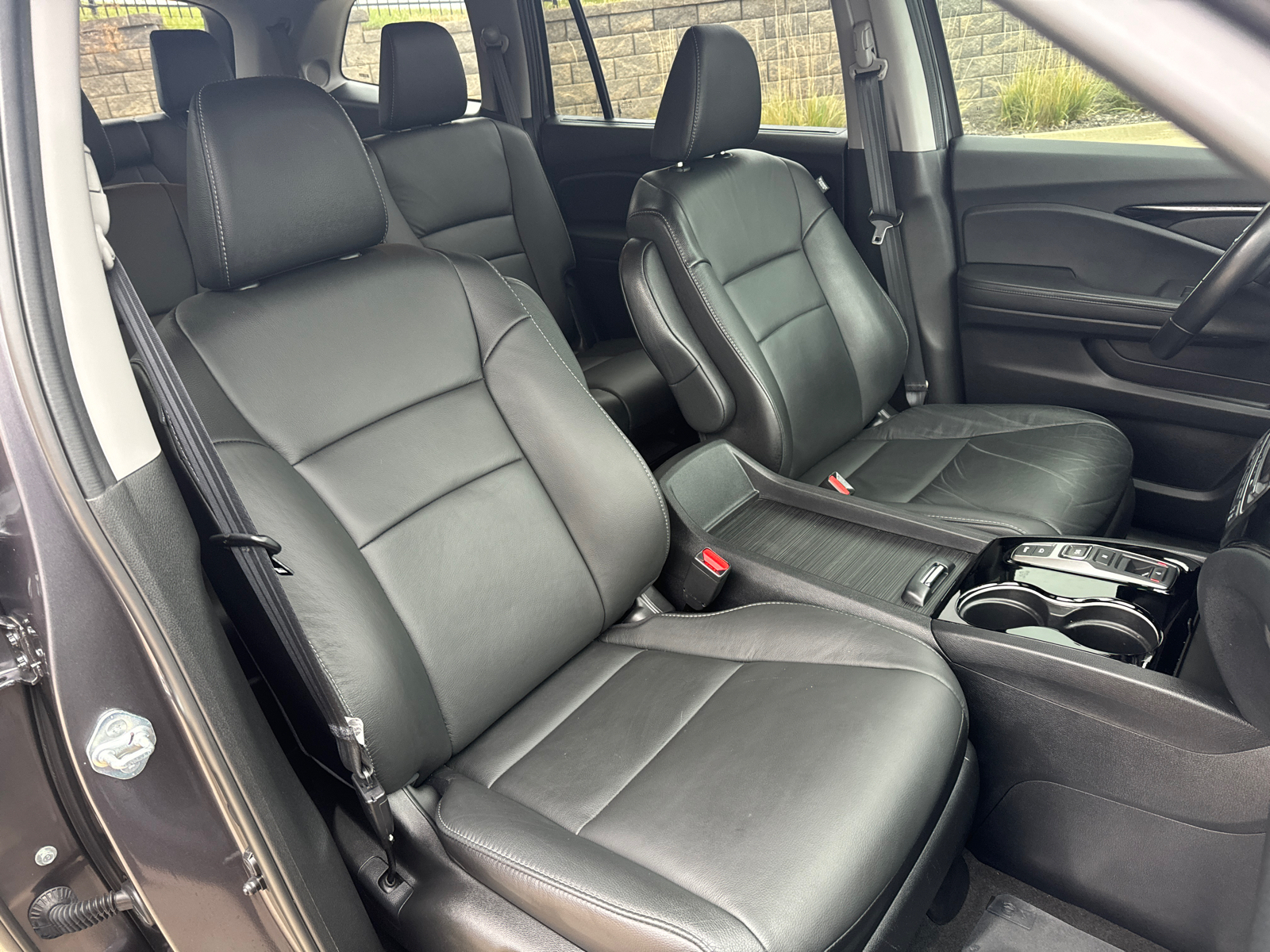 2021 Honda Pilot Touring 8-Passenger 15