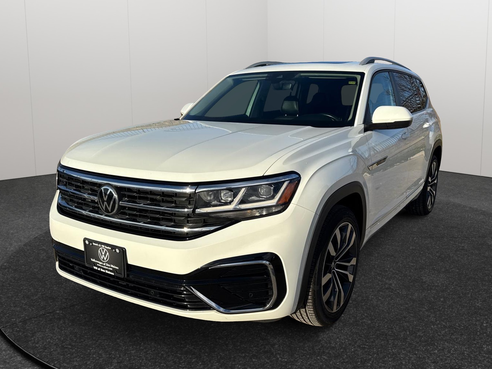 2021 Volkswagen Atlas 3.6L V6 SEL R-Line 1