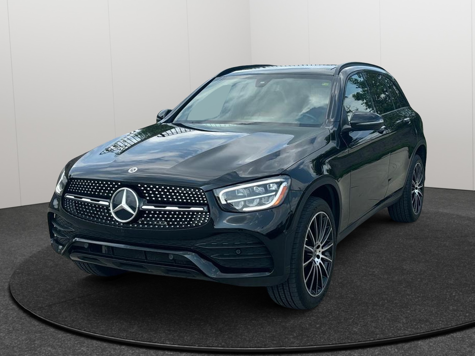 2021 Mercedes-Benz GLC GLC 300 1