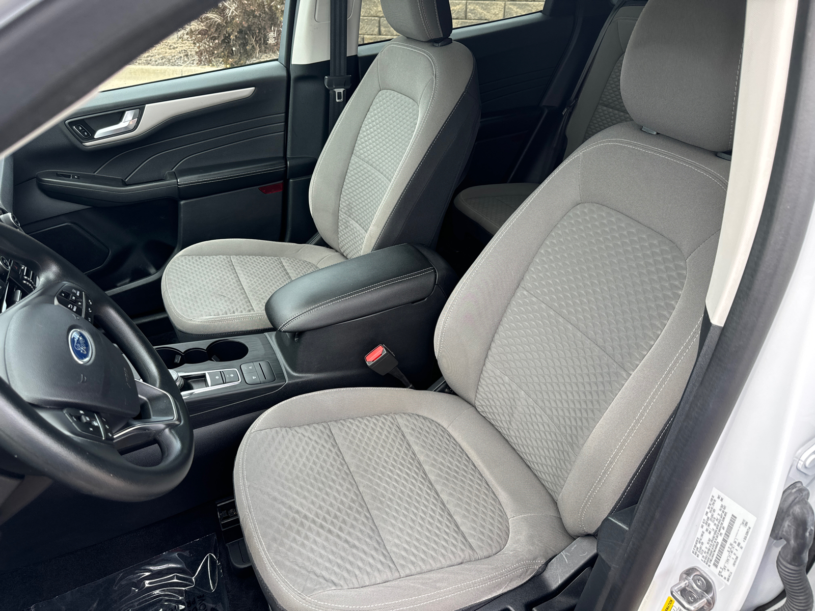 2021 Ford Escape SE 11