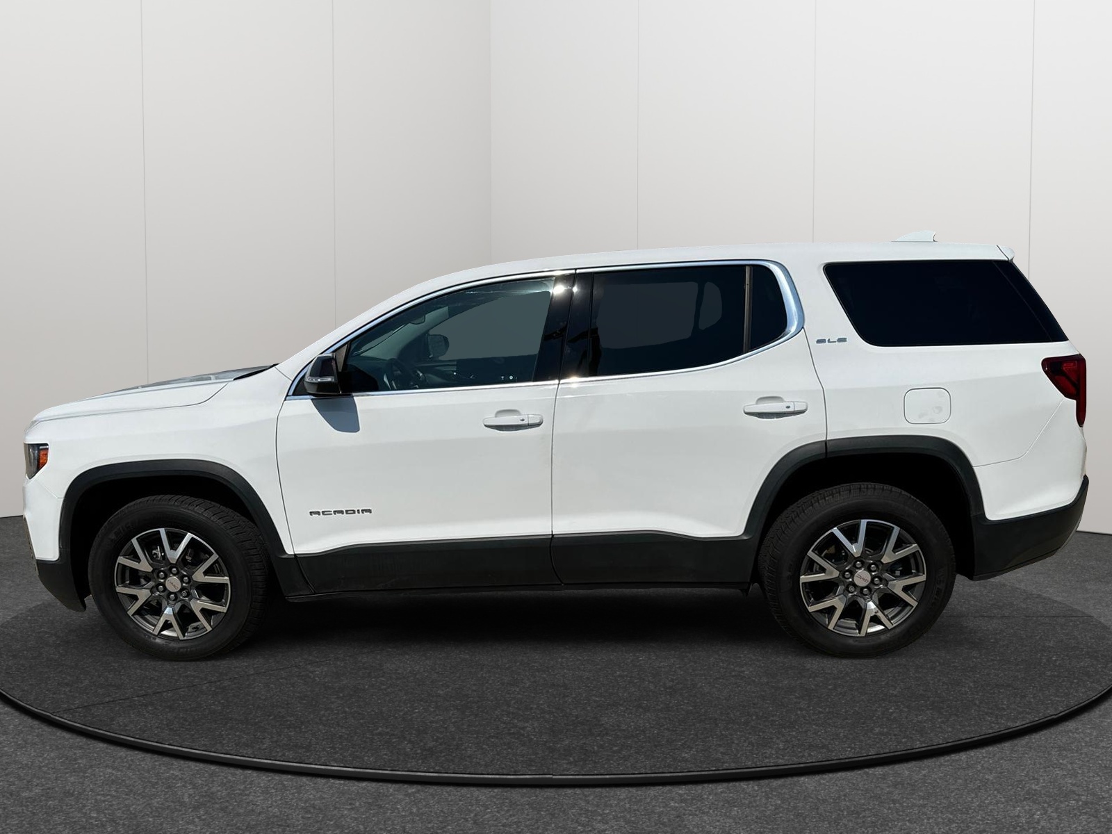 2021 GMC Acadia SLE 3