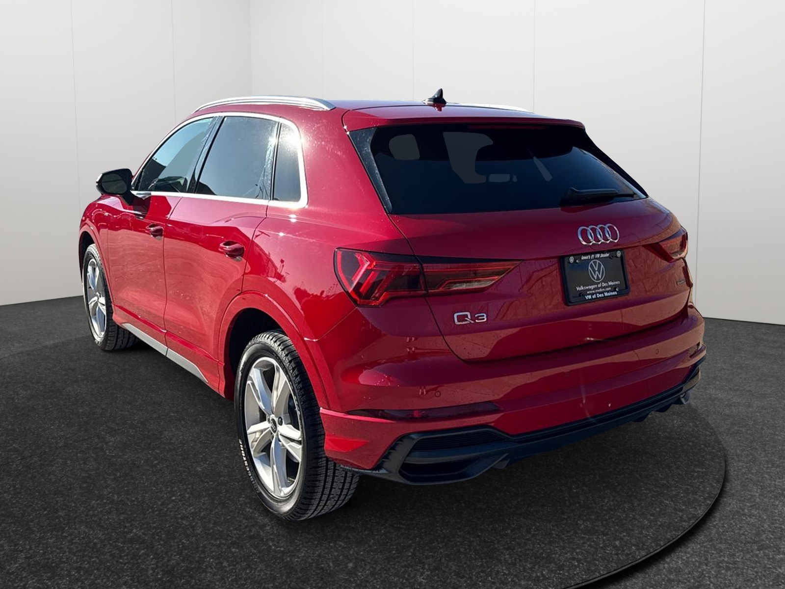 2022 Audi Q3 S line Premium Plus 4