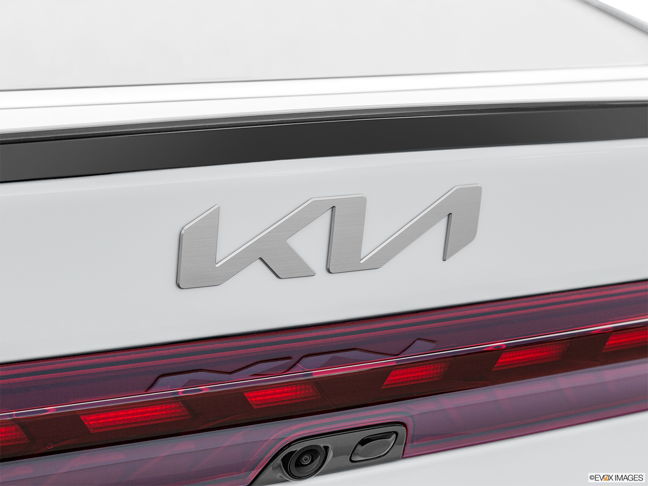 2022 Kia K5 GT-Line 26