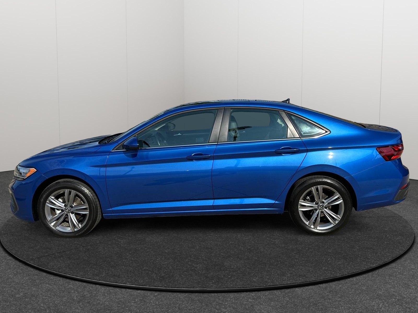 2022 Volkswagen Jetta SE 3